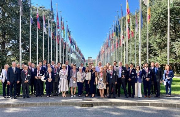 Les ambassadeurs près l'OCDE au Palais des Nations.