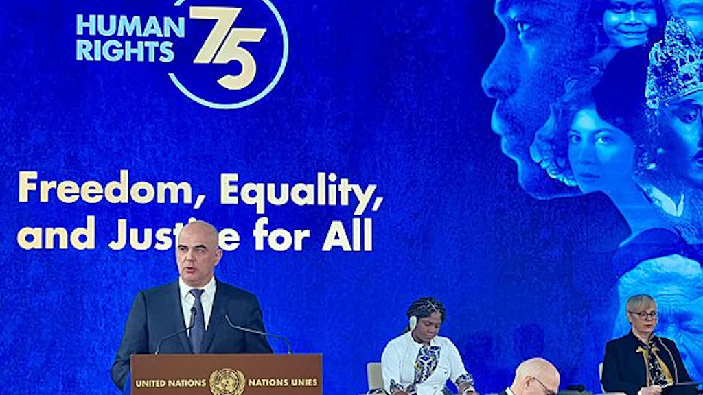 Alain Berset s’exprime devant les participants à la conférence de haut niveau pour les 75 ans de la Déclaration universelle des droits de l’homme.